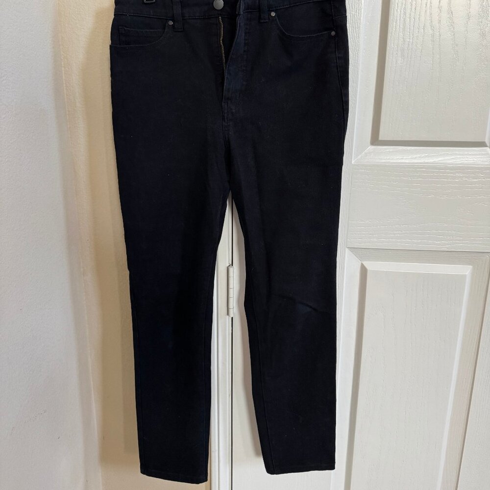 Uniqlo Straight Leg Jeans